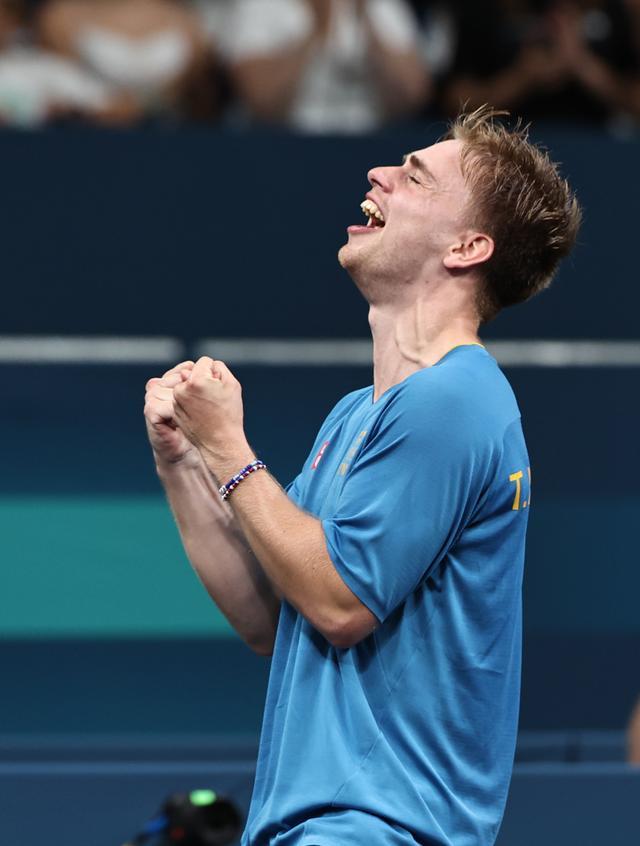 缺的组成部 缺的组成部