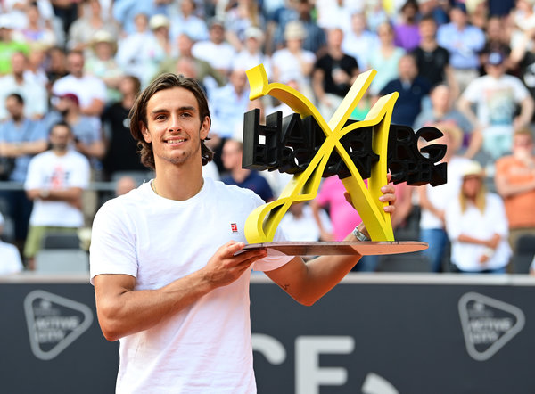 艰难的赛程 艰难的赛程